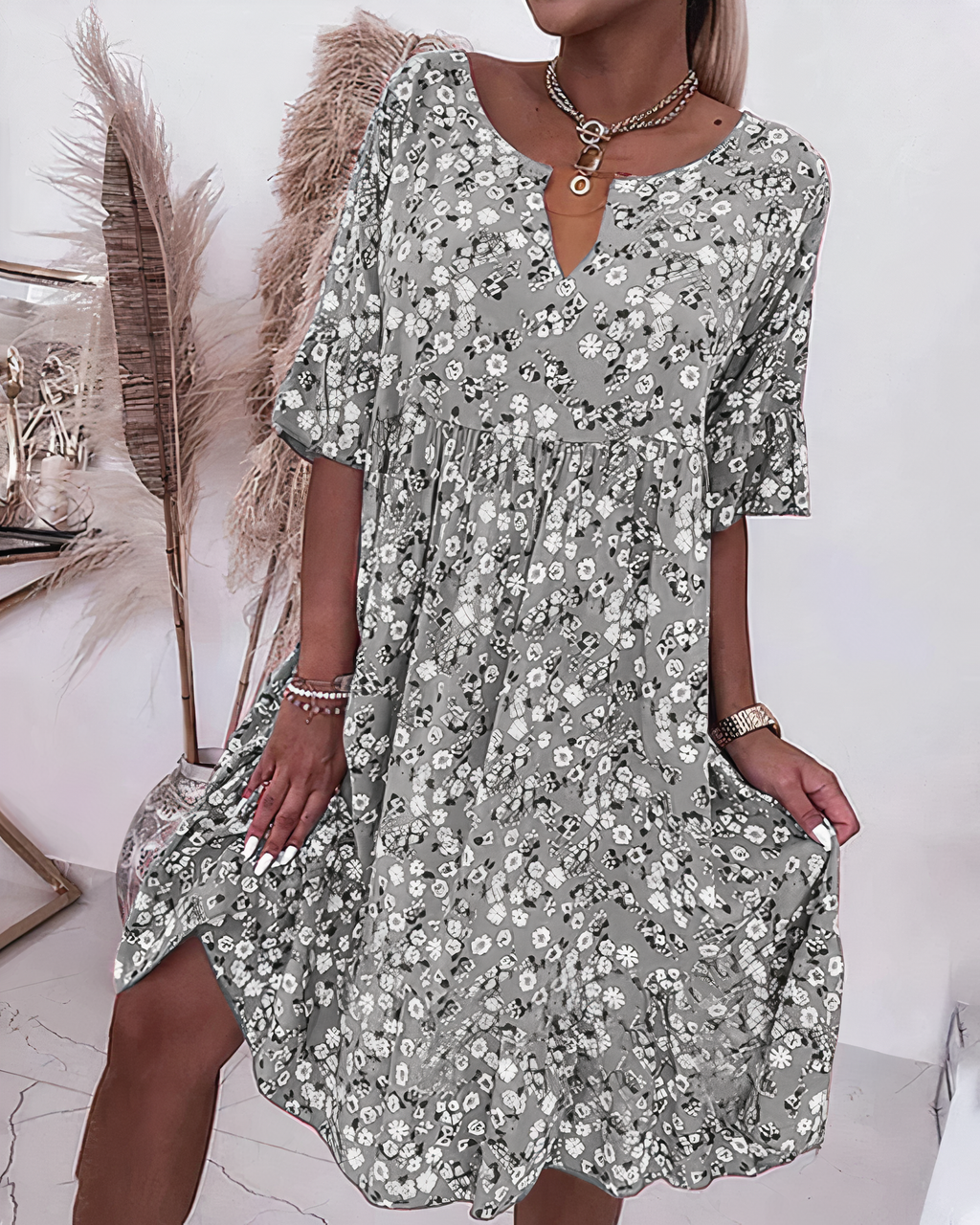 Valenzora | Enid flower dress