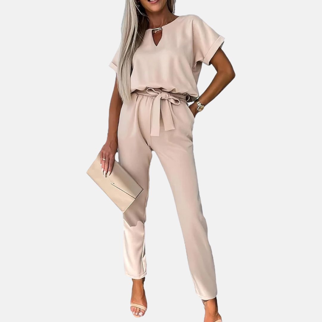 Valenzora | Elegant, festive short-sleeved women's jumpsuit for summer