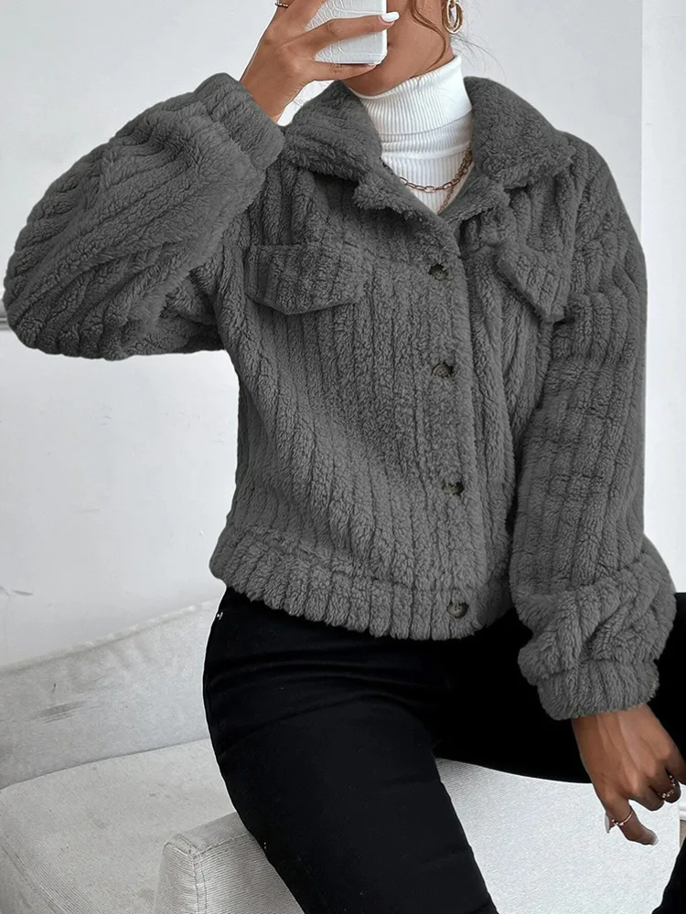 Teddy Jacket | Short faux fur jacket for women for autumn