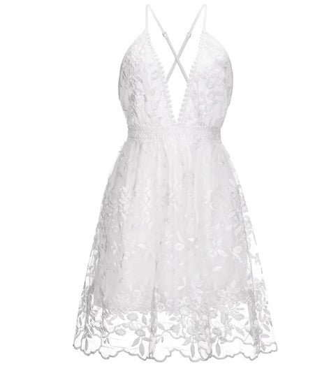 Valenzora | Elegant cocktail dress for special occasions.