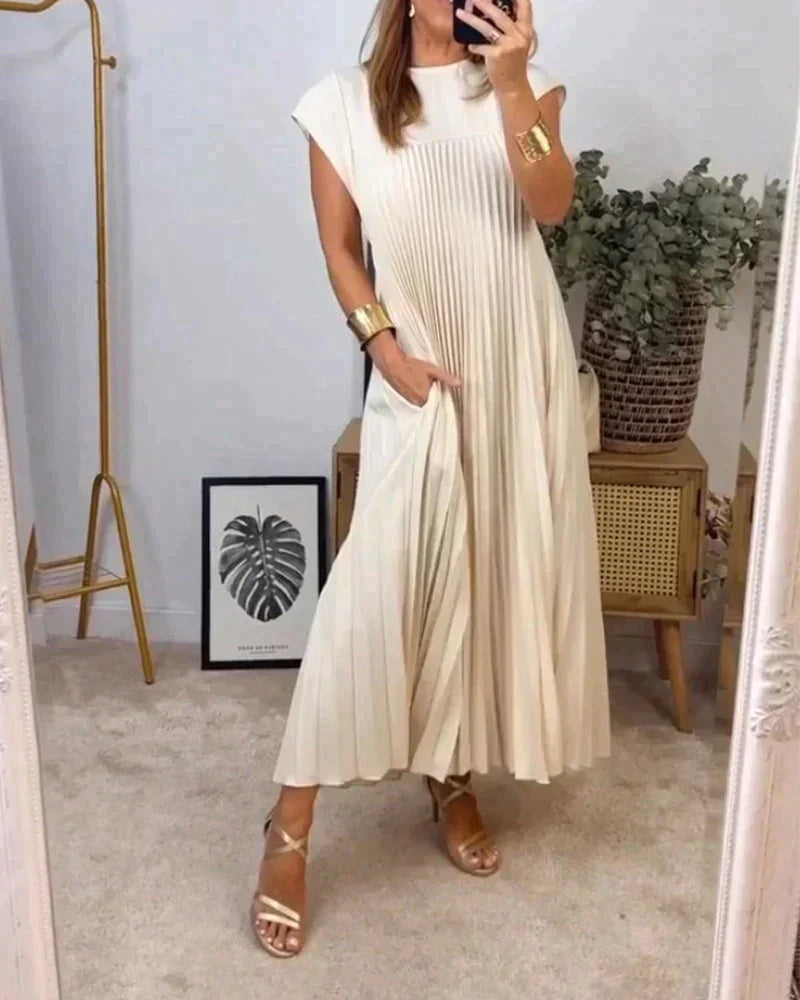 Valenzora | Elegantes Plisseekleid – Zeitlos und raffiniert