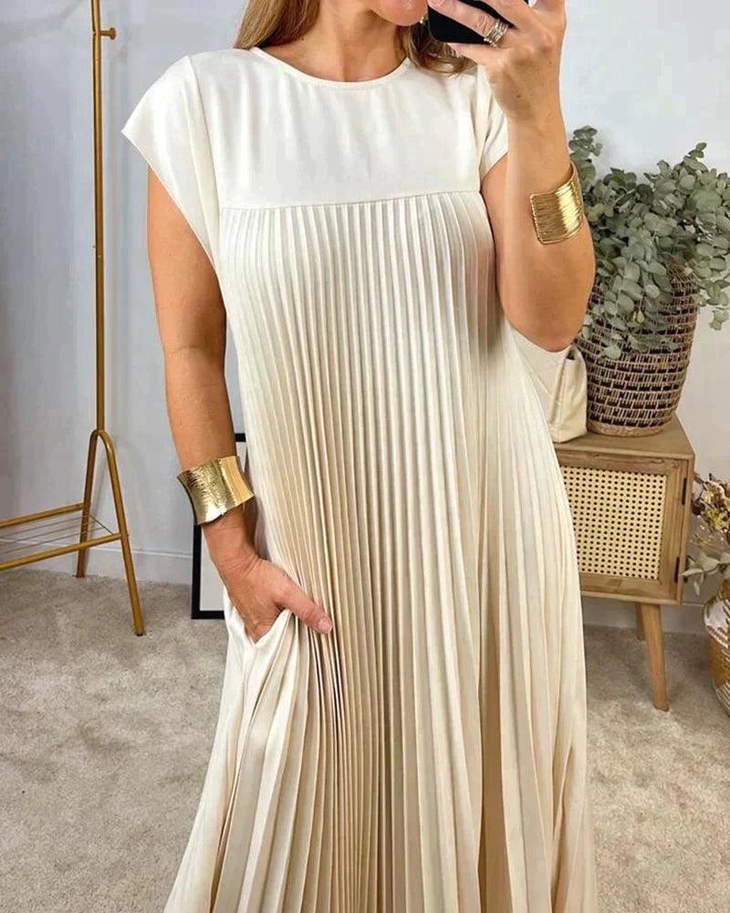 Valenzora | Elegantes Plisseekleid – Zeitlos und raffiniert