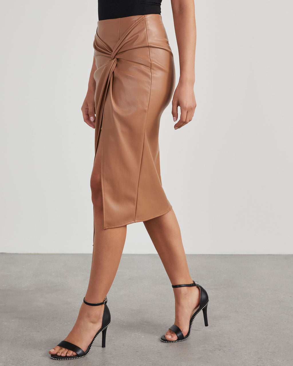 Valenzora Leather Skirt | Stylish eco-friendly leather skirt with slit for women