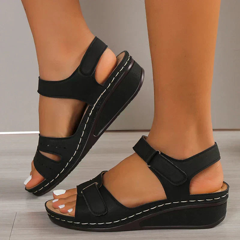 Valenzora | Elegant orthopedic sandals