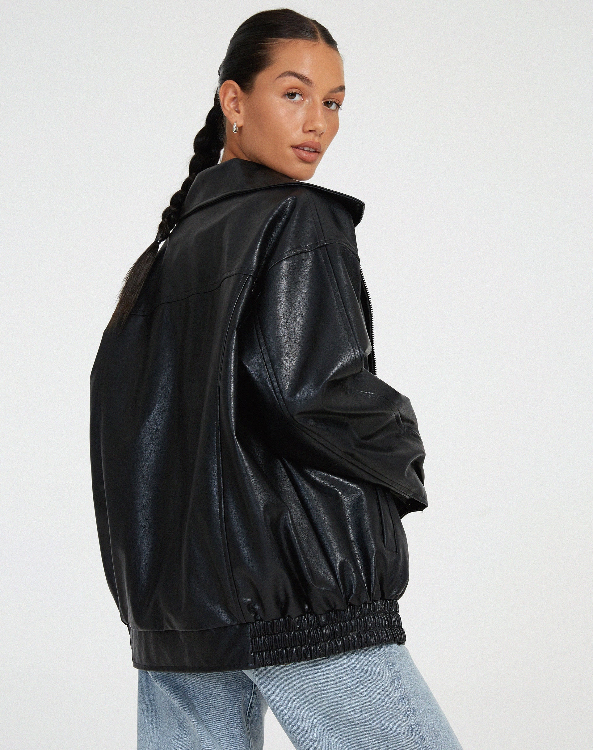 Valenzora | Oversized leather jacket with zipper | Leather bomber jacket | Women's leather jacket