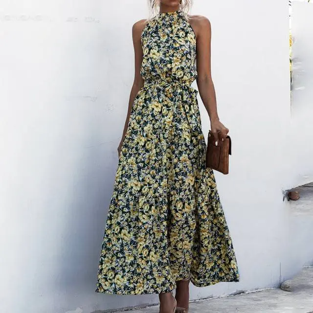 Valenzora | Strapless maxi dress with floral pattern