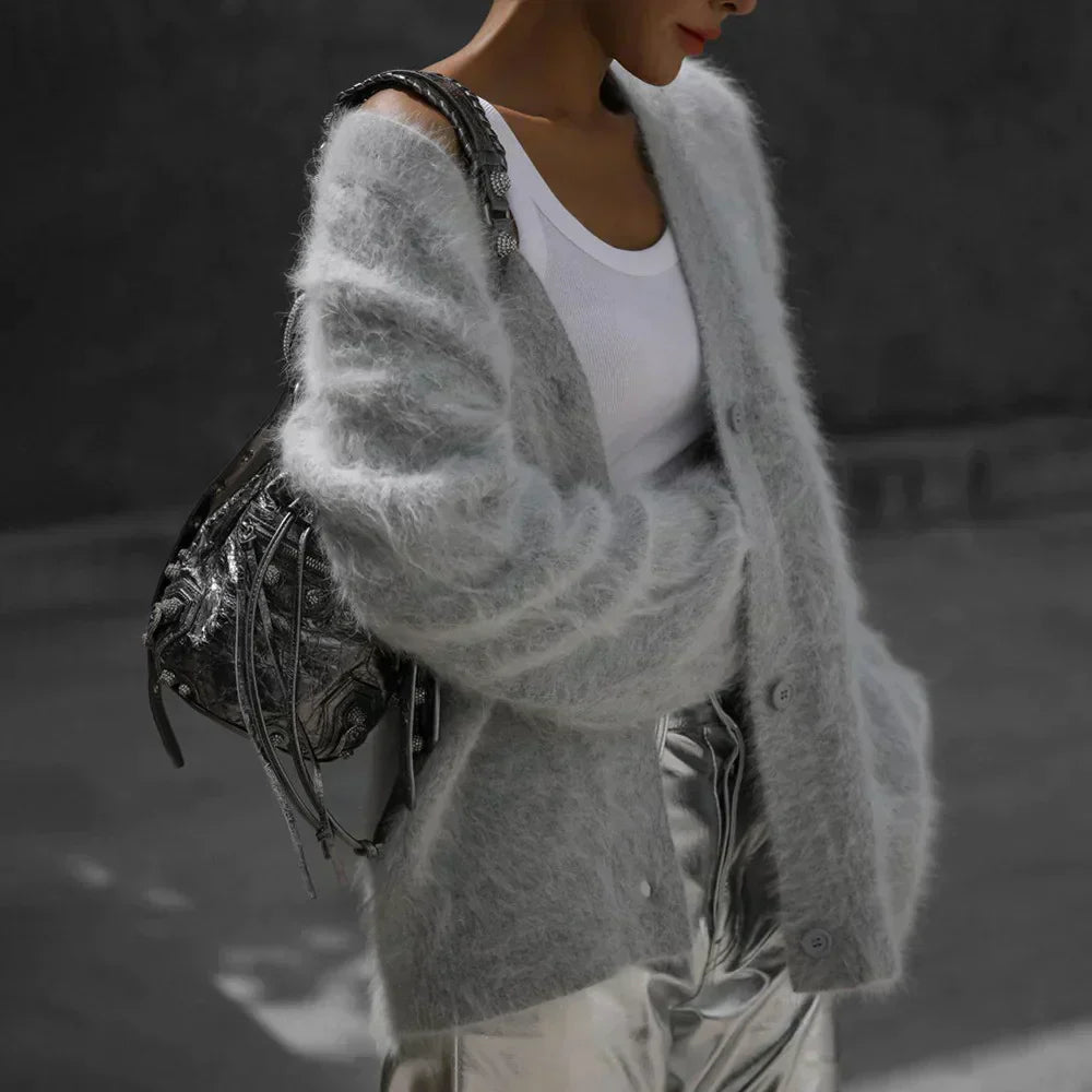 Valenzora | Oversized women's cardigan with buttons