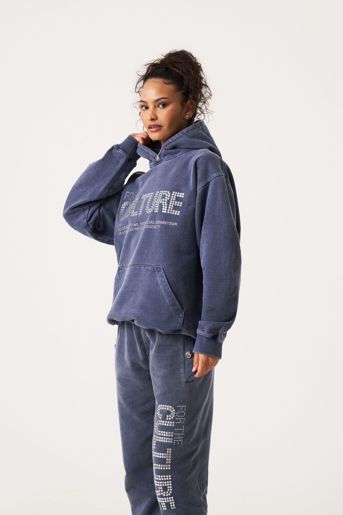 Valenzora | Hoodie Style & Comfort For Every Season