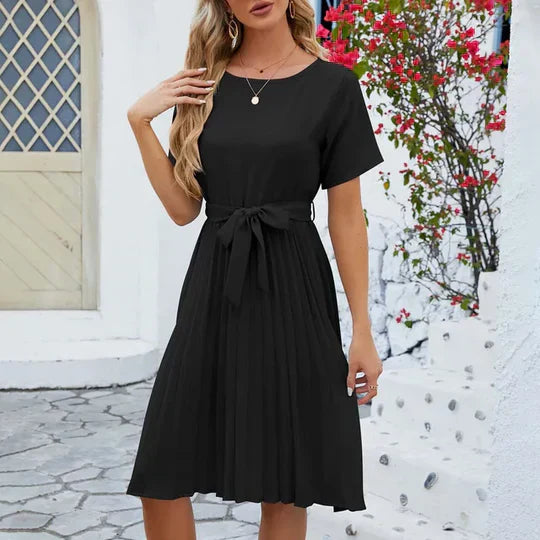 Valenzora | Mintgrünes Faltenkleid