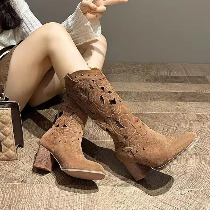 Valenzora | Western Ankle Boots