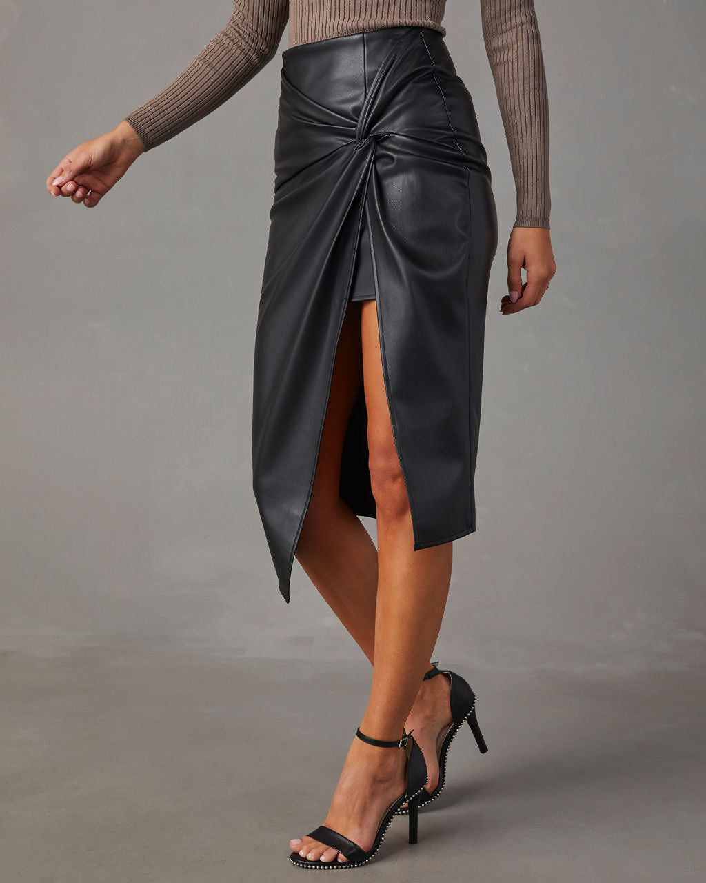 Valenzora Leather Skirt | Stylish eco-friendly leather skirt with slit for women