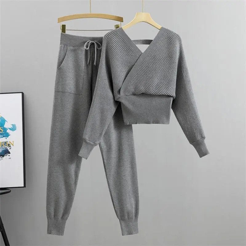 Valenzora | Women's Tracksuit – Comfortable and Stylish for Fitness and Leisure