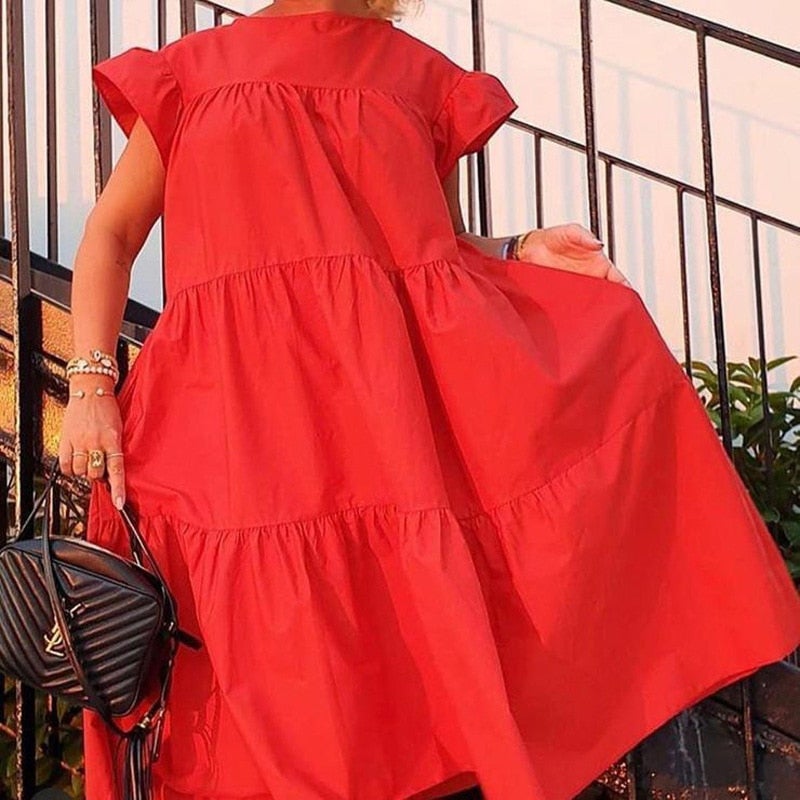 Kurzes Midikleid mit ausgestelltem Rock
