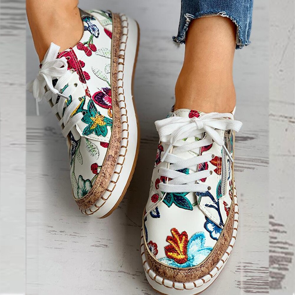 Valenzora | Orthopedic sneakers with floral print and laces