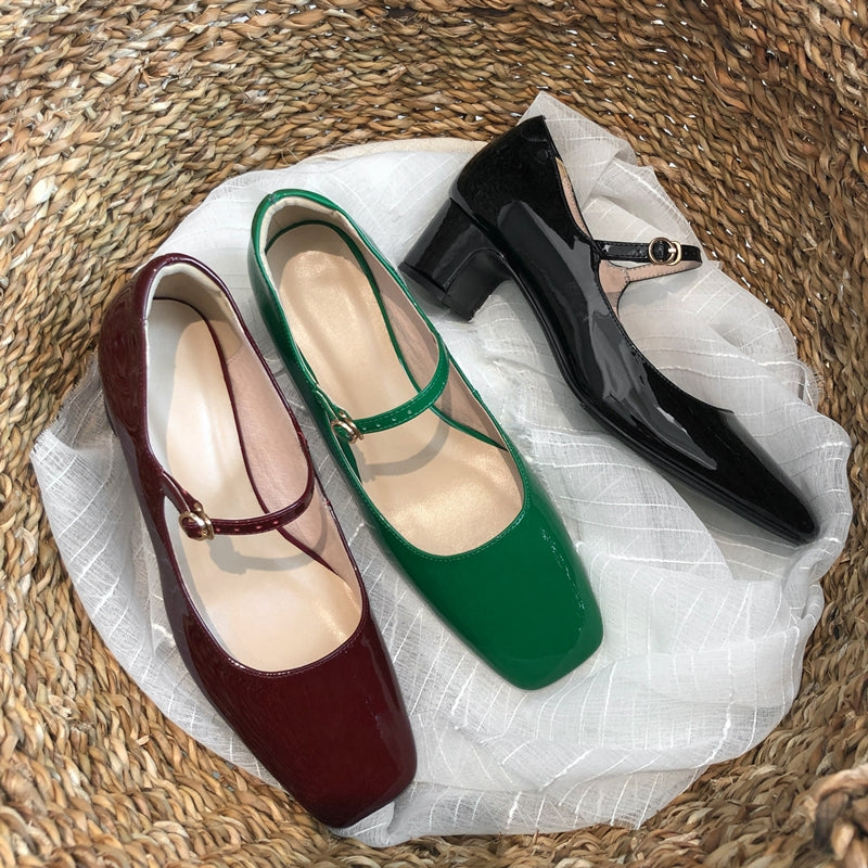 Valenzora | Shoes with shiny block heels