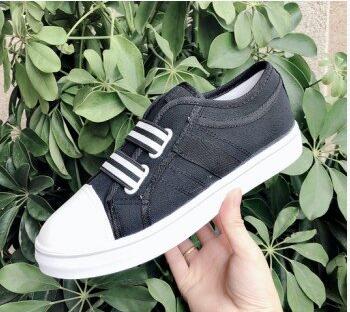 Valenzora | Comfortable canvas shoes