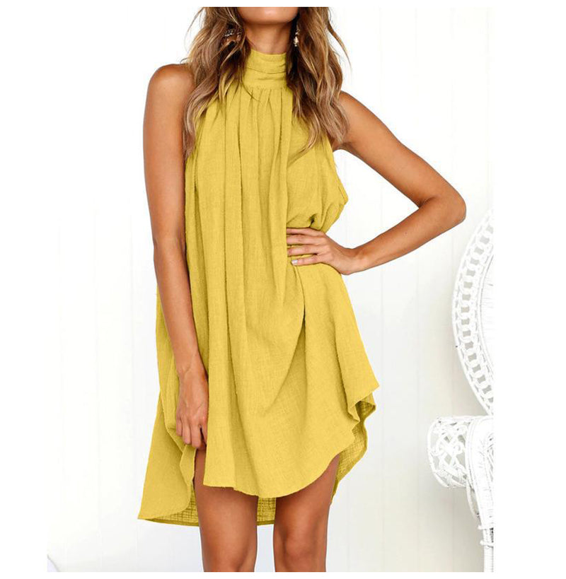 Valenzora | Halterneck dress with high-low hem