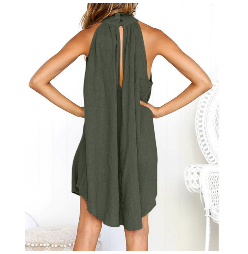Valenzora | Halterneck dress with high-low hem