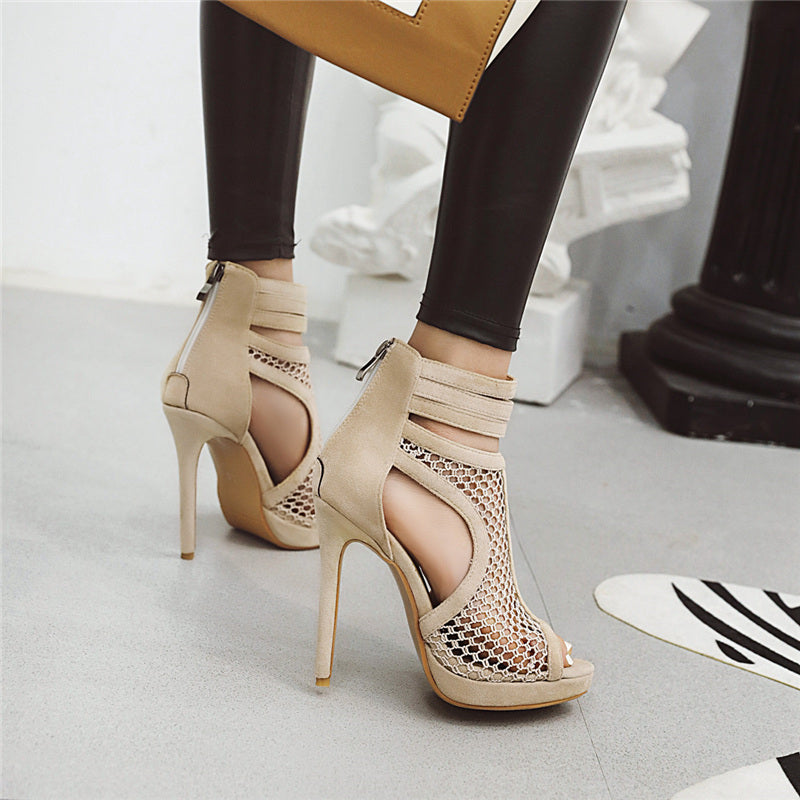 Valenzora | Temporary Feelings Ankle Boots