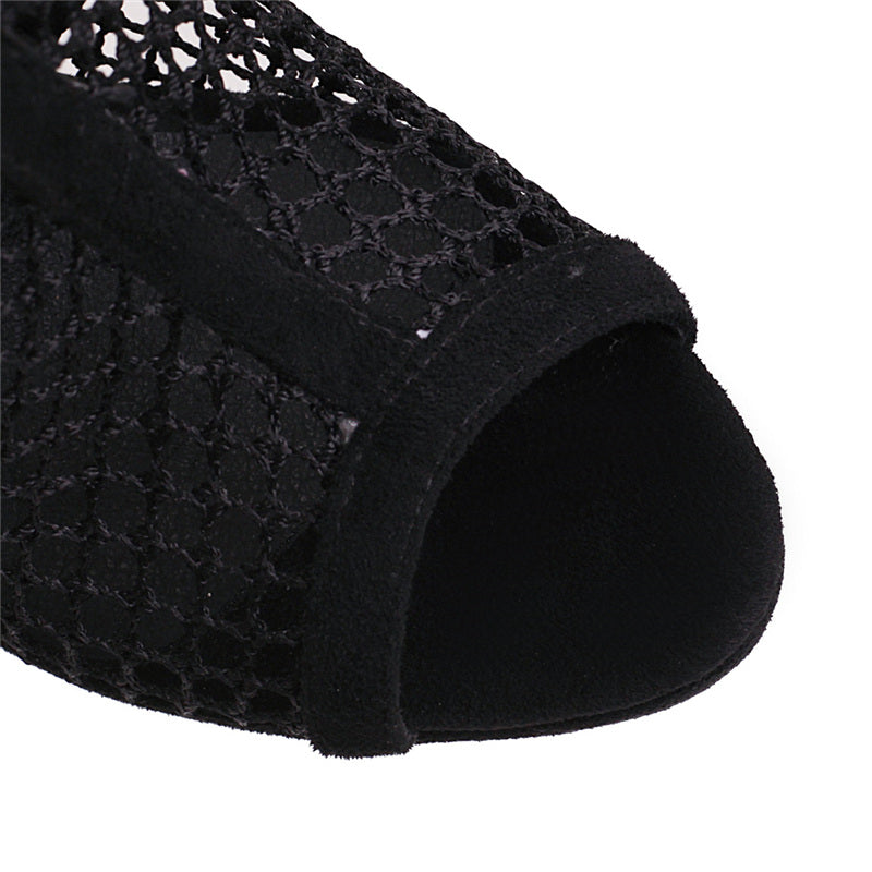 Valenzora | Temporary Feelings Ankle Boots