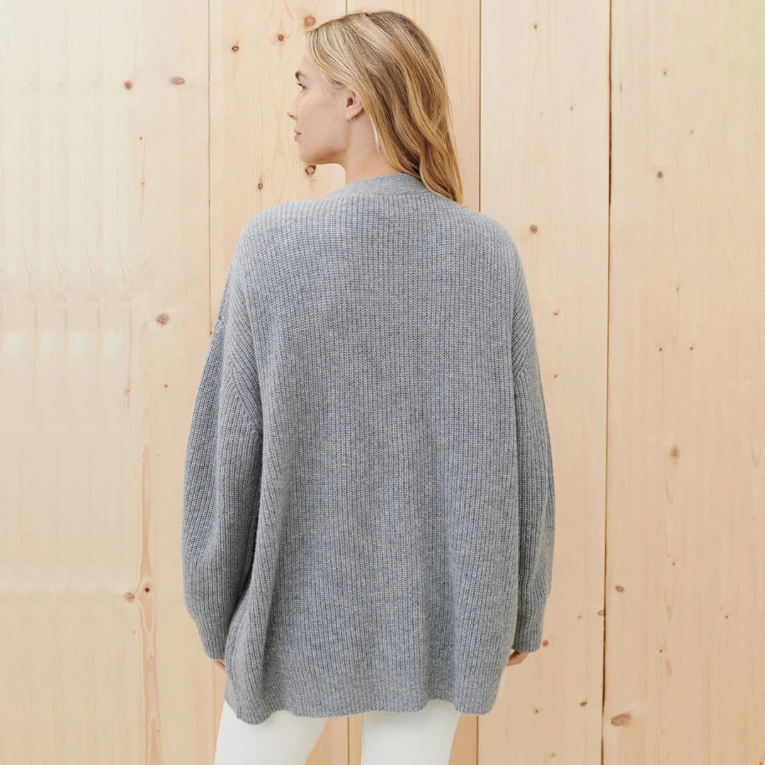 Valenzora | Oversized cardigan for women with luxurious comfort