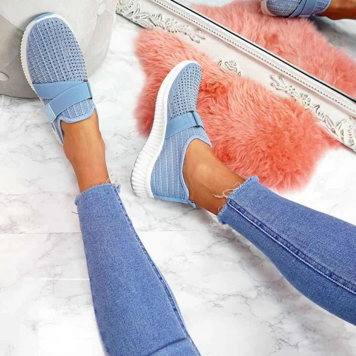 Valenzora | Slip-on-Sneakers für Damen mit Klettverschluss. Verbessern Sie Ihre Laufhaltung!