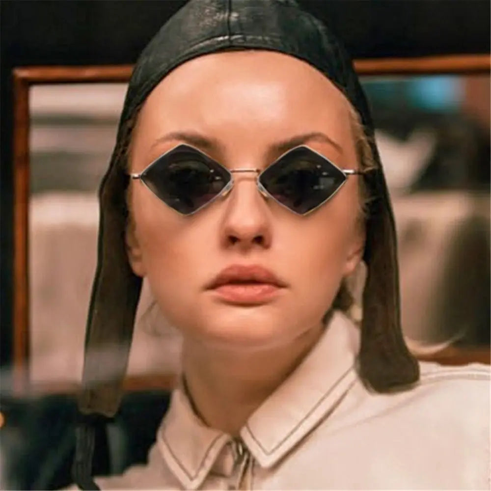 Valenzora | Square Sunglasses for Women Bold & Trendy