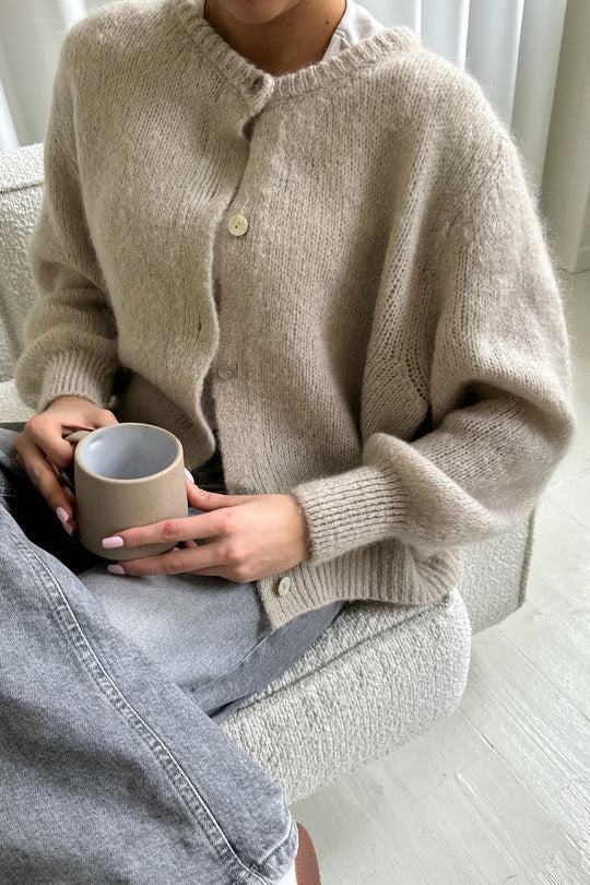 Valenzora | Women's knitted cardigan with buttons