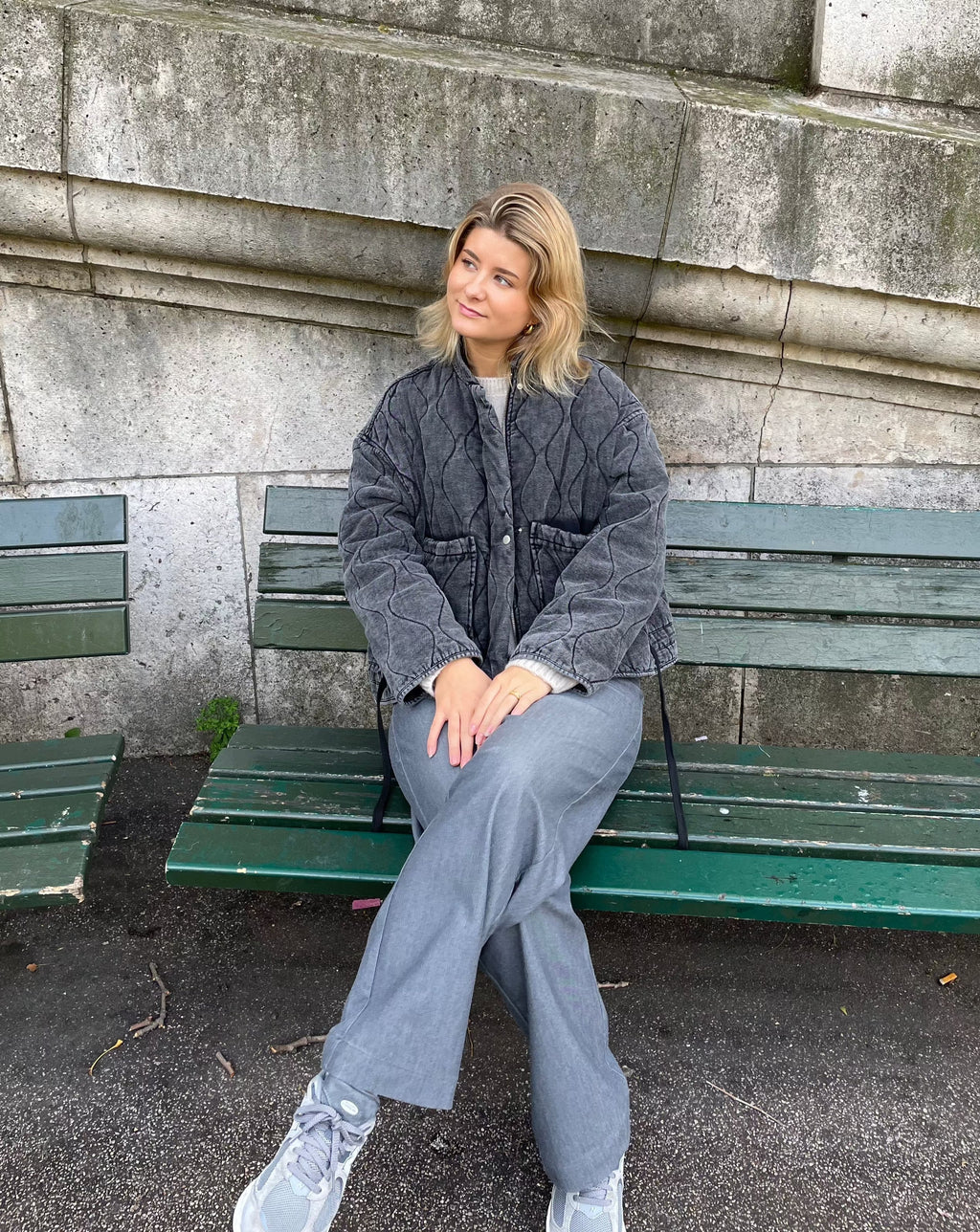 Valenzora | Must-Have Grey Jacket with Large Pockets