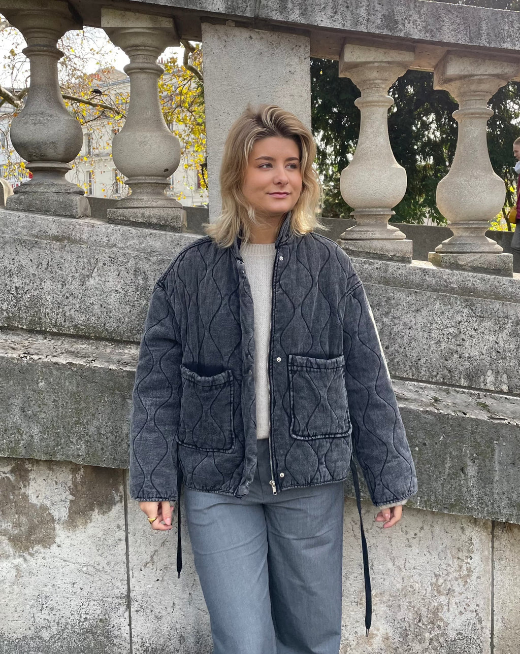 Valenzora | Must-Have Grey Jacket with Large Pockets