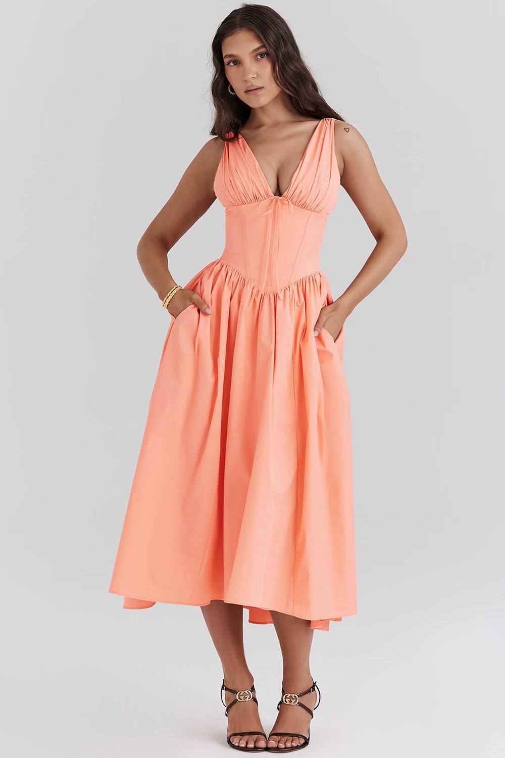 Valenzora | Abendkleid mit klassischer Silhouette für Damen