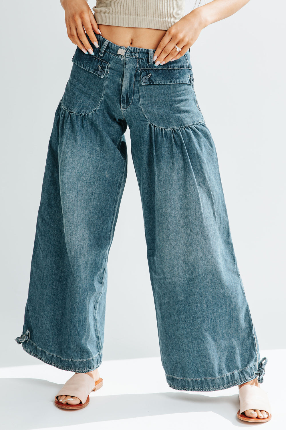 Valenzora | Taschen, Schnürung, Ballonjeans