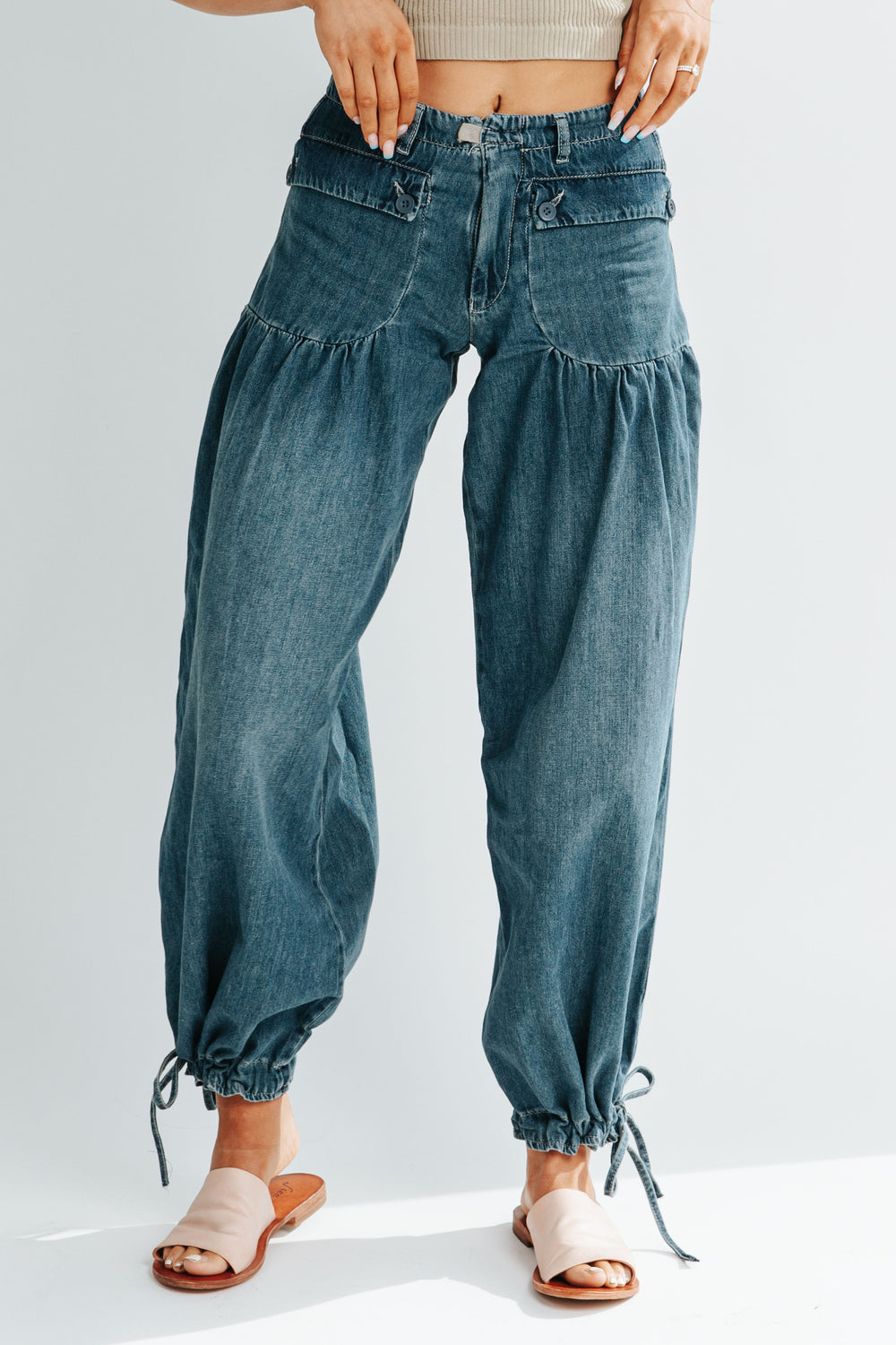 Valenzora | Taschen, Schnürung, Ballonjeans