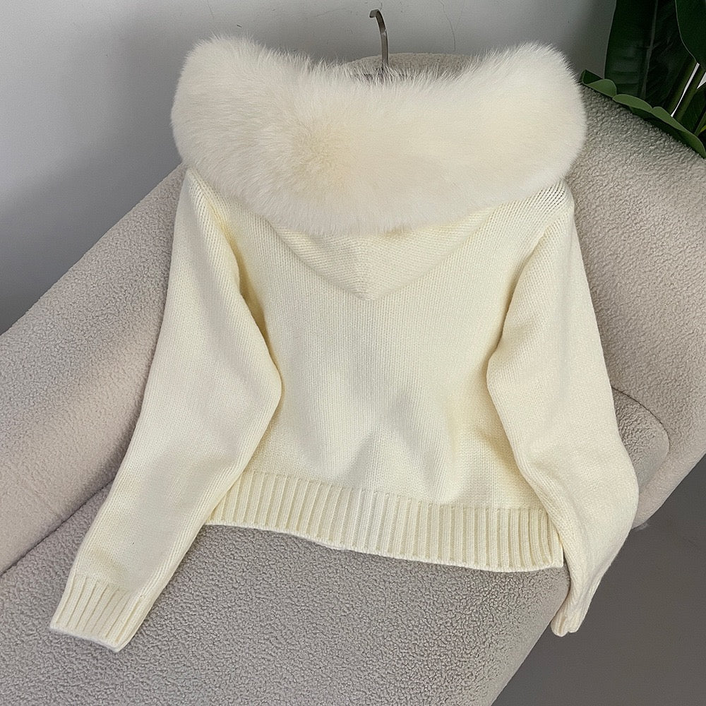 Valenzora | Eleganter Cardigan mit Pelzkragen