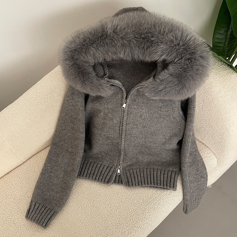 Valenzora | Eleganter Cardigan mit Pelzkragen