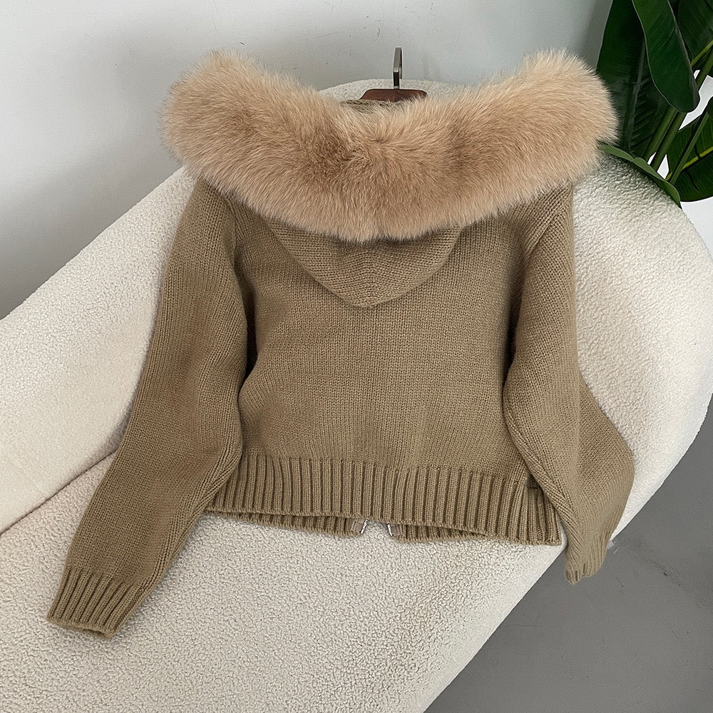 Valenzora | Eleganter Cardigan mit Pelzkragen
