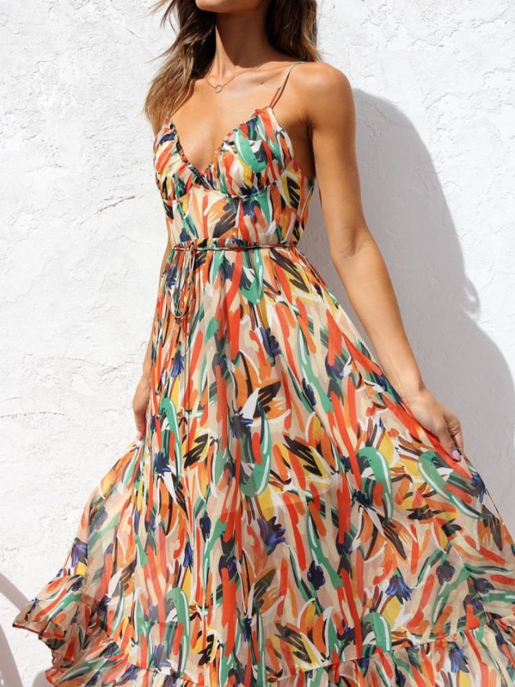 Valenzora | Women's dress with floral pattern and ruffles
