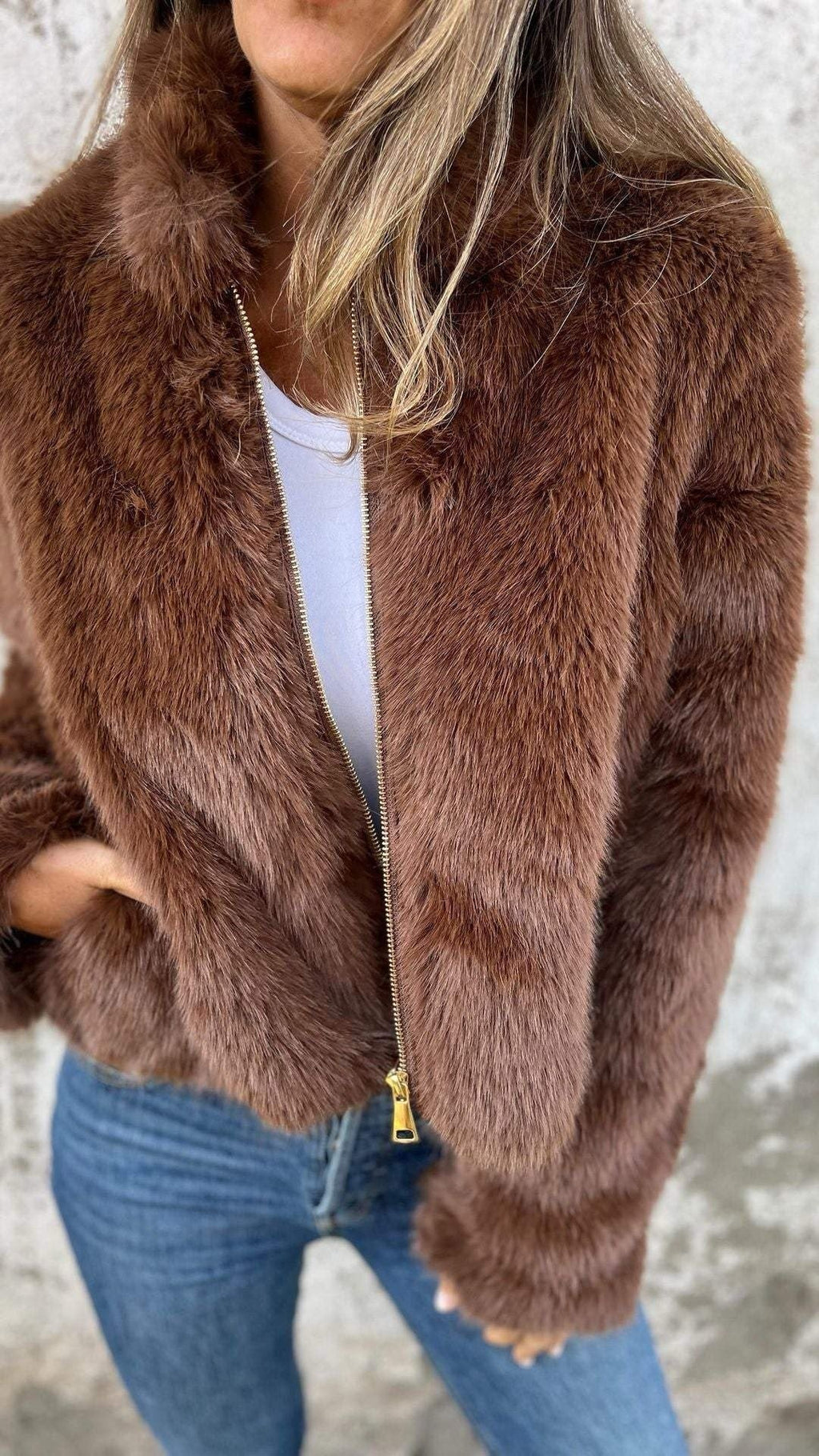 Valenzora | Luxury fur jacket for women