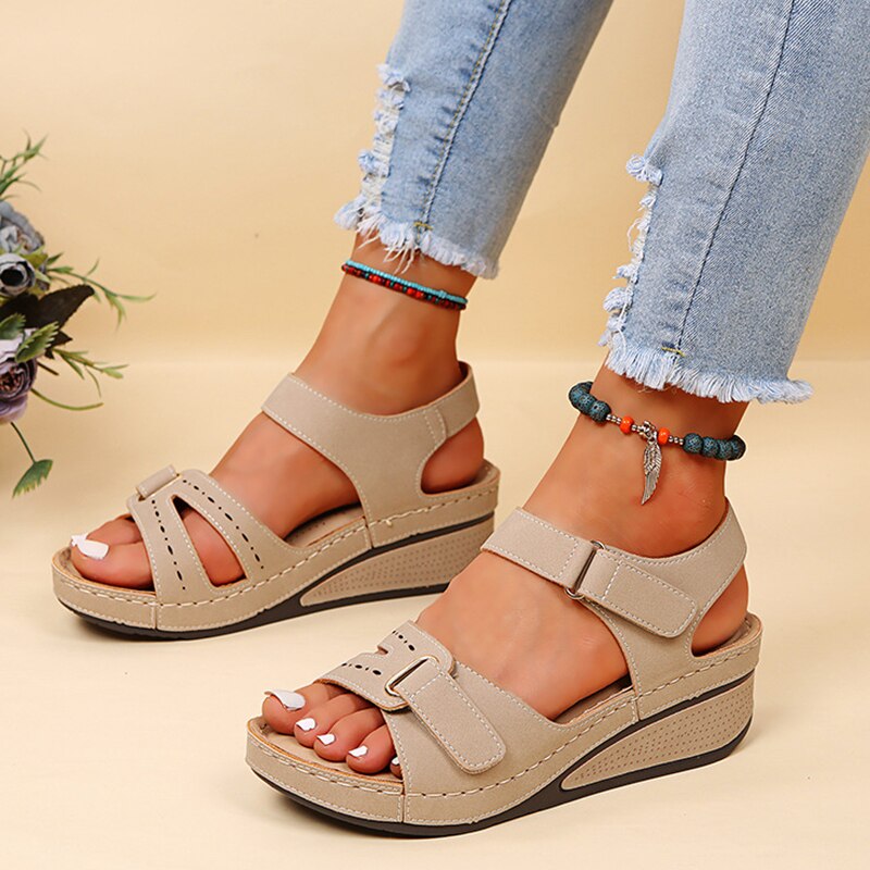 Valenzora | Fashionable sandals for women