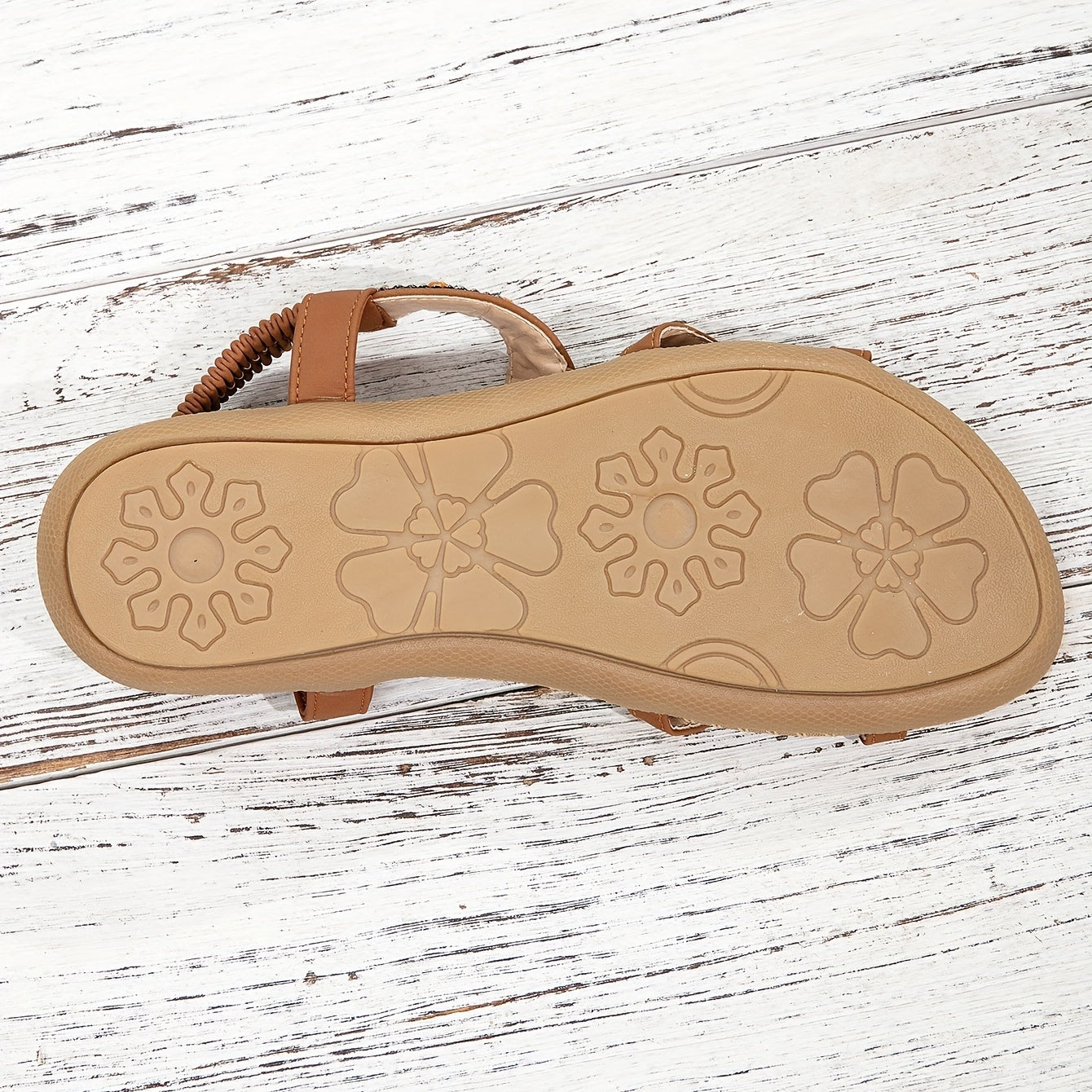 Valenzora | Boho-Sandalen mit Strass und Ethno-Details