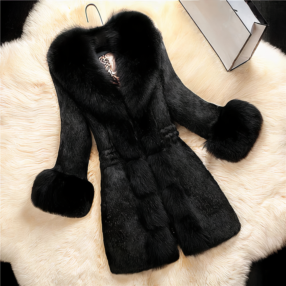 Valenzora - Elegant faux fur coat