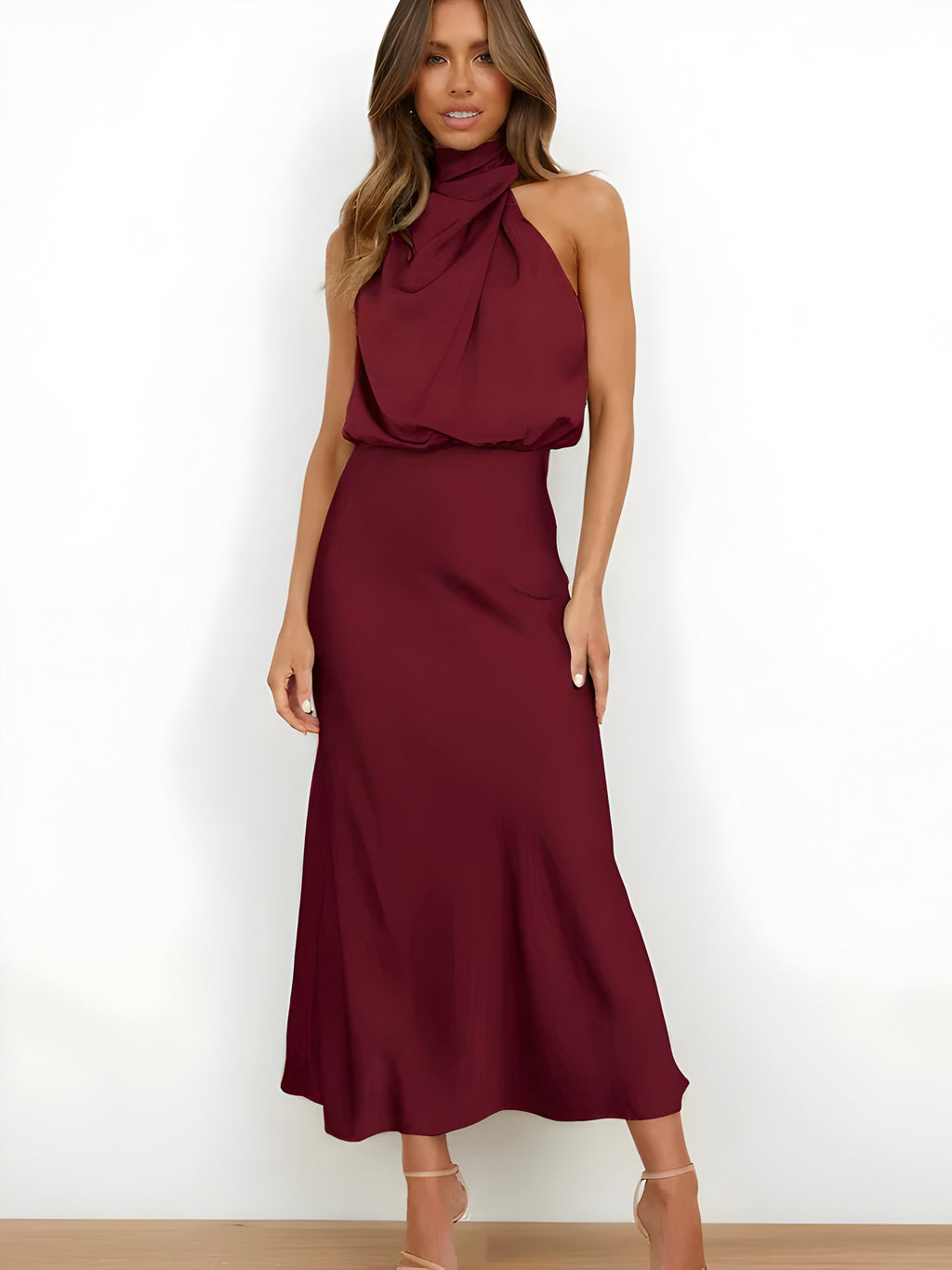 Valenzora | Elegantes Satinkleid-Design