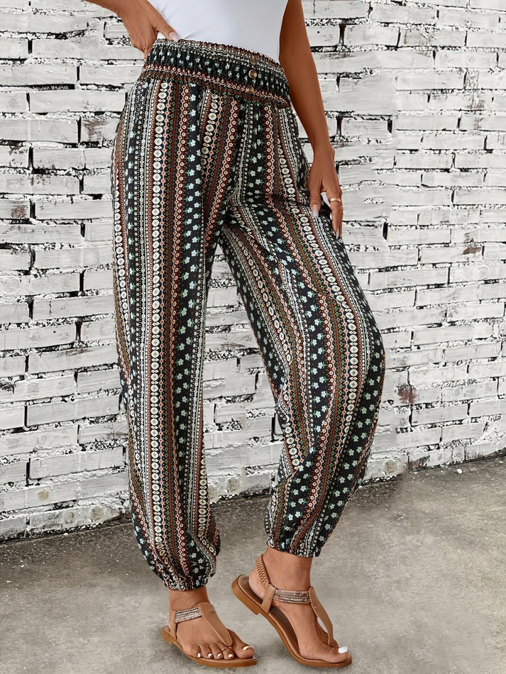 Stylish trousers with boho print