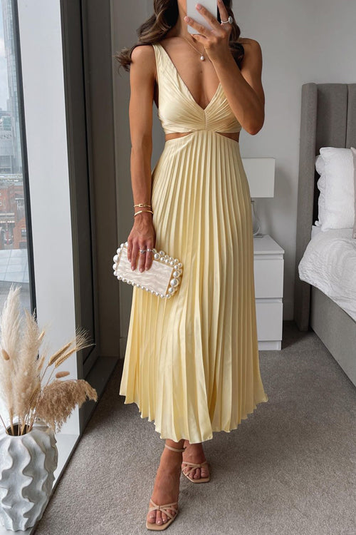 Valenzora | Pleated Plunge Midi Dress