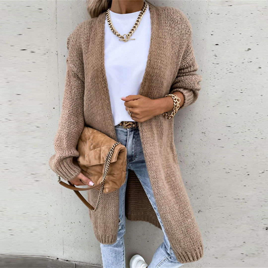 Valenzora | Classic cardigan | Timeless elegance and comfort