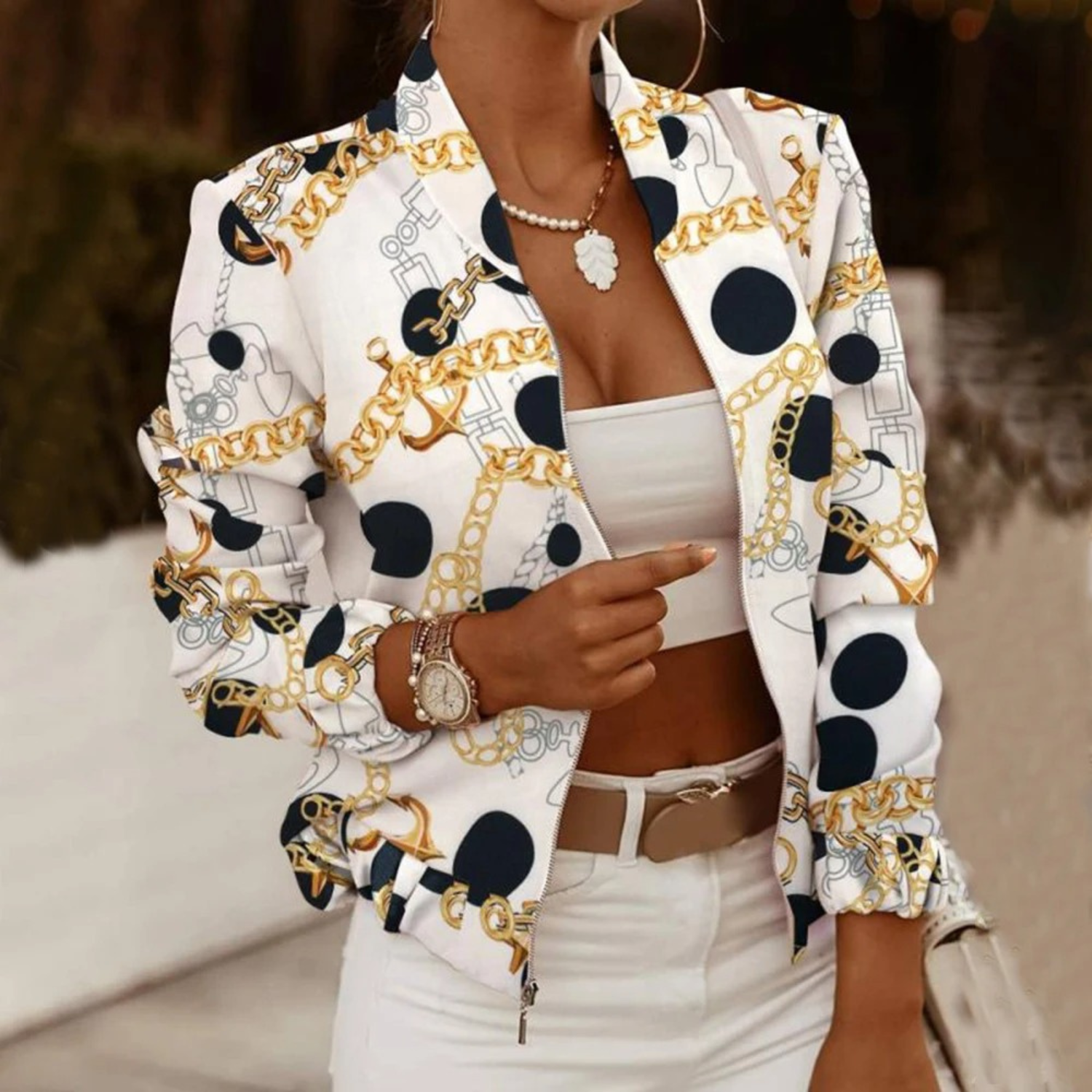 Valenzora | Barock-inspirierte, leichte Bomberjacke für Damen