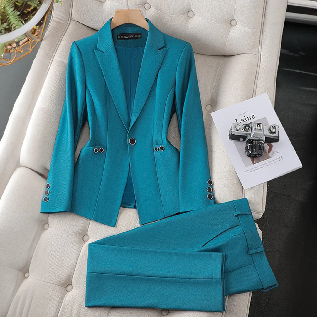 Valenzora | Women's Blazer & Trousers Set – Timeless & Versatile