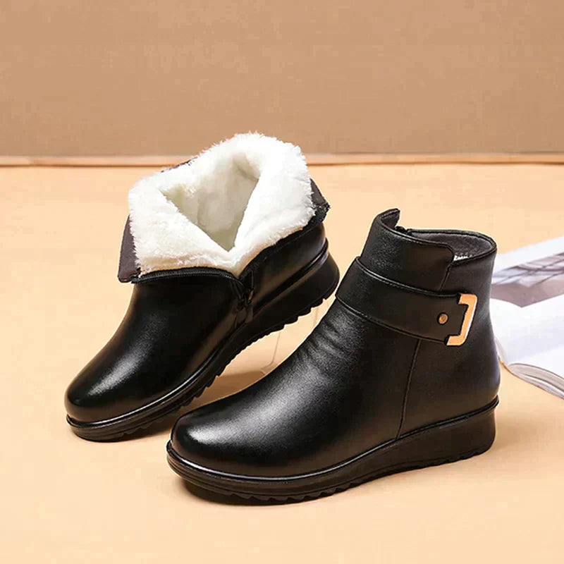 Orthopädischer Damenstiefel aus Wolle mit Metallschnalle