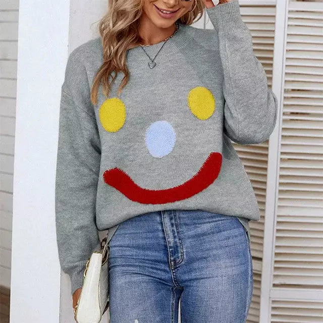 Valenzora | Casual knit sweater with smiley face