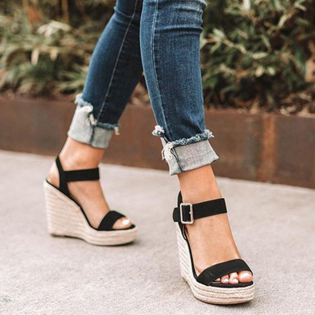 Valenzora | Wedge sandals Elegant women's shoes with belt